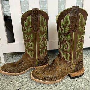 Men’s Cowboy Boots 🤠